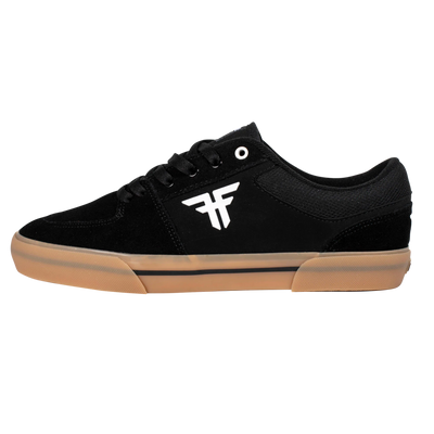 PATRIOT VULC	BLACK/WHITE/GUM