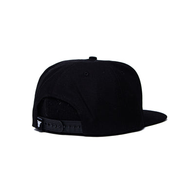 CURB CAP	BLACK / WHITE