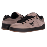 HERITAGE	STONE / BLACK / GUM
