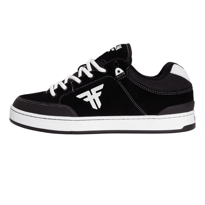 HERITAGE	BLACK / WHITE II