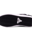 THE KNOCKOUT	BLACK/WHITE