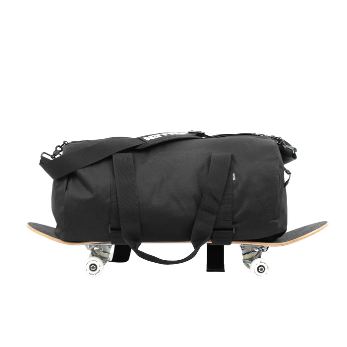 UTILITY DUFFLE SMALL BAG	BLACK / WHITE