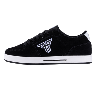 PATRIOT XP	BLACK / WHITE