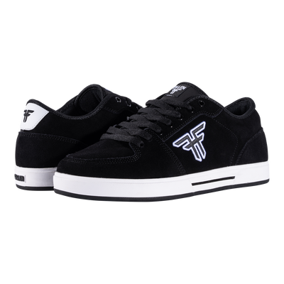 PATRIOT XP	BLACK / WHITE
