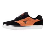 THE GOAT	APRICOT / BLACK / WHITE