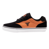 THE GOAT	APRICOT / BLACK / WHITE