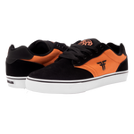THE GOAT	APRICOT / BLACK / WHITE