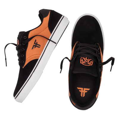 THE GOAT	APRICOT / BLACK / WHITE