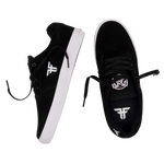 THE GOAT	BLACK / WHITE