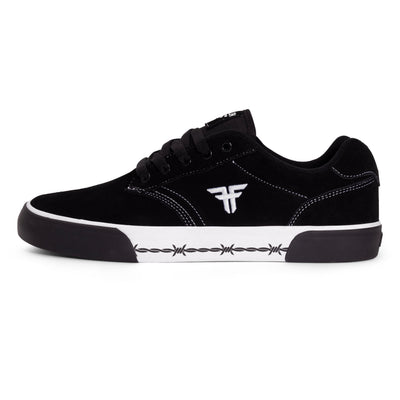 THE GOAT	BLACK / THORNS