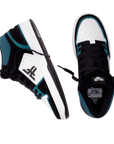 Fallen Footwear Mexico The Decade skate shoes in black, white, and emerald green with suede and mesh panels.