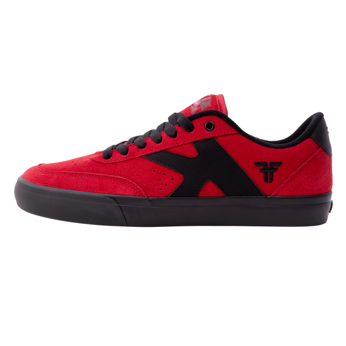 THE KNOCKOUT	OXBLOOD/BLACK